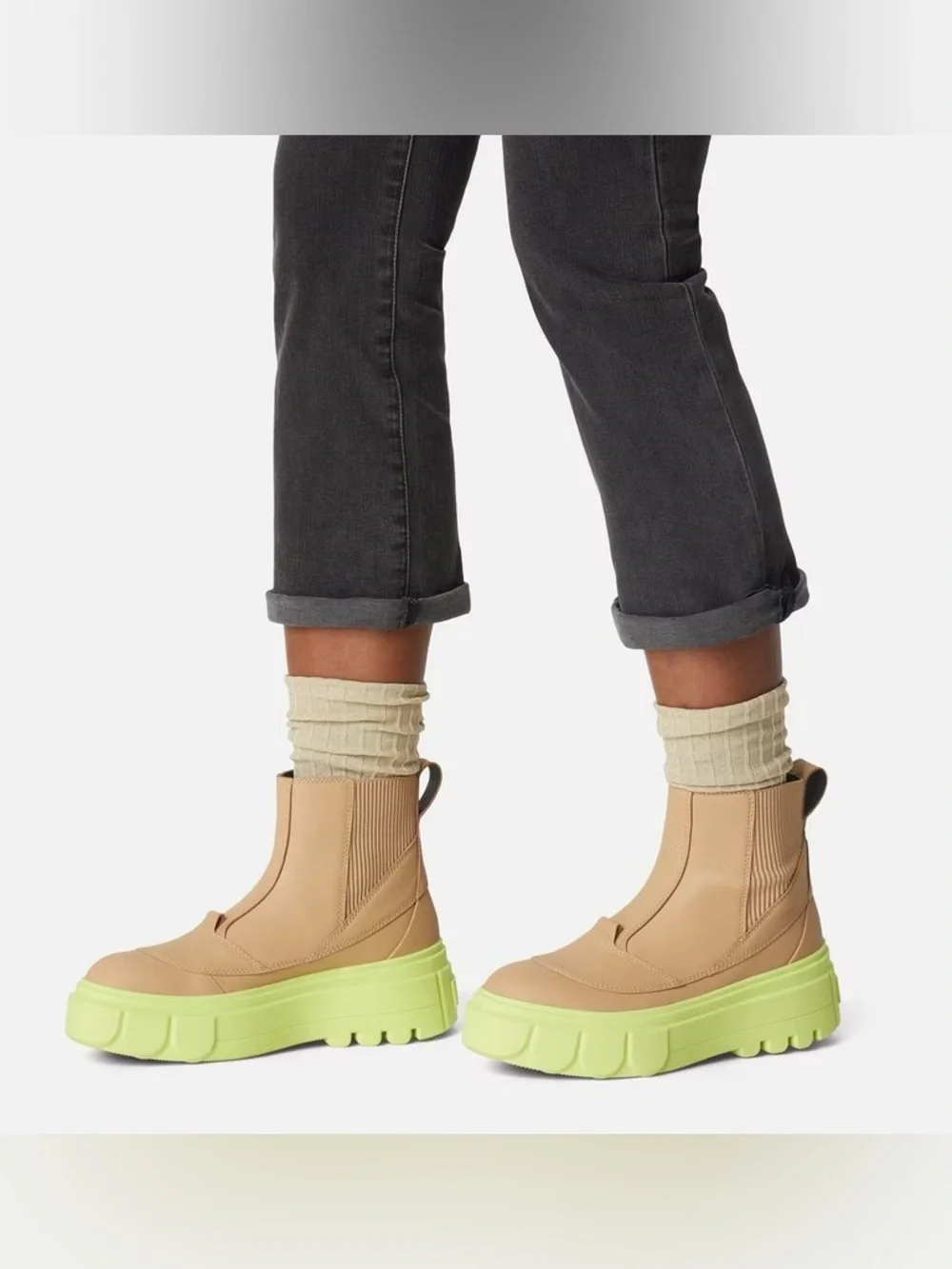 SOREL Women's Caribou™ X Rain Boot Chelsea 6.5 Canoe Tippet